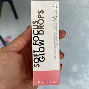 Rodial Soft Focus Glow Drops